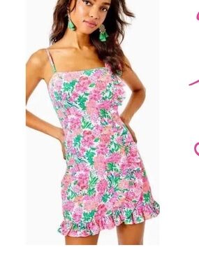Lilly Pulitzer Maetha Romper
IN Thats What I Herd Print. Size 10